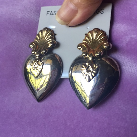 NYP. Earrings - Picture 2 of 2